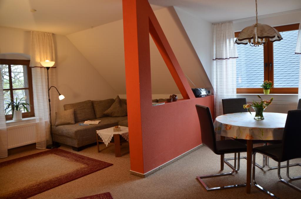 Ferienvermietung Engelstaedter Oberwiesenthal Habitación foto
